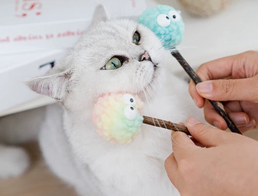 HoMings Pet Cat Toy Pastel Ice Cream-Shaped Plush Cat Toys with Adorable Beaded Eyes & Natural Silvervine Stick