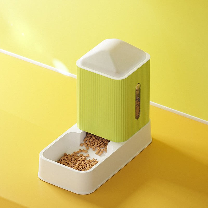 HoMings Pet 3.5L Large Capacity Automatic Pet Feeder Dog/Cat Bowl - White/Green